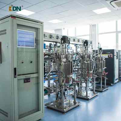 좋은 가격 pH 8.0-9.0 섬유 효소 CAS 9012-54-8 섬유 가공 및 직물 개선용 섬유 보조제 온라인으로